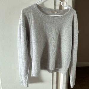 Cashmere Faherty sweater